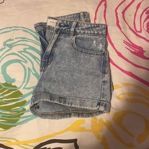 Pacsun Mom Jean Short